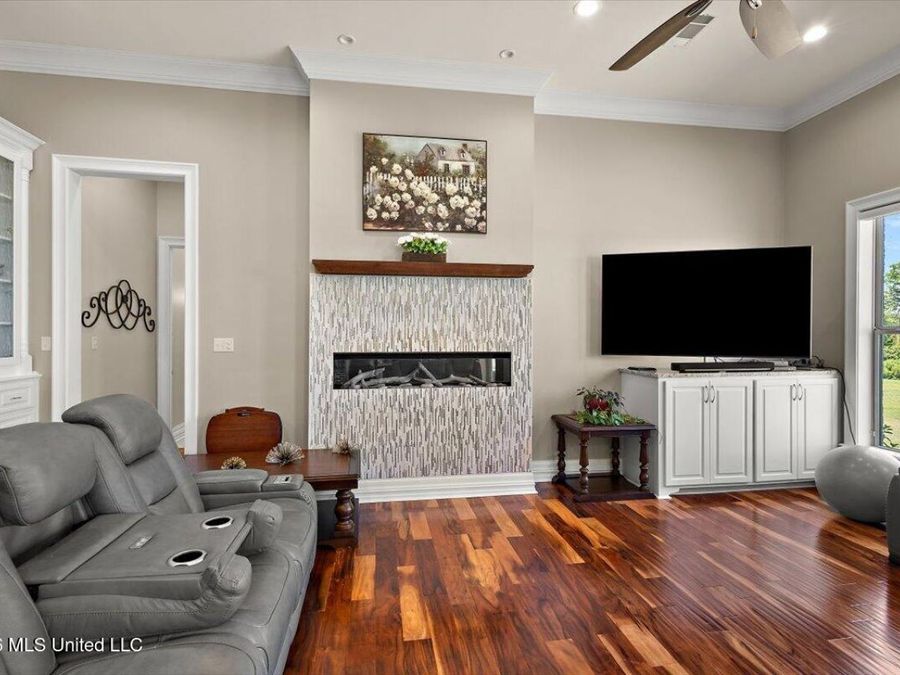 Property Image 49