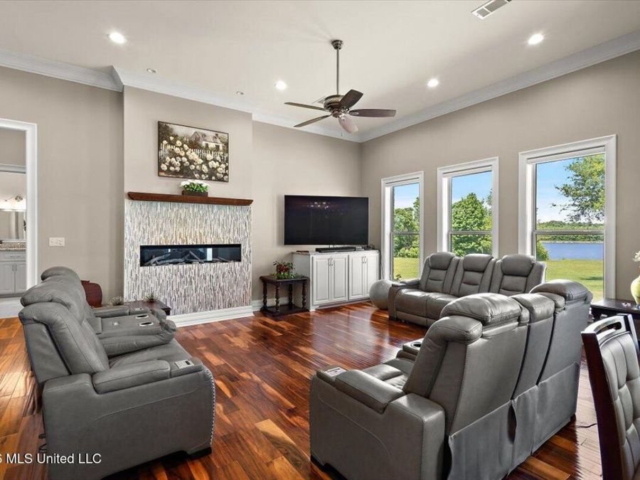 Property Image 50