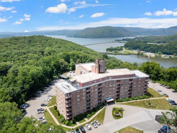 1 Lakeview Drive, Unit 1P, Peekskill, NY 10566