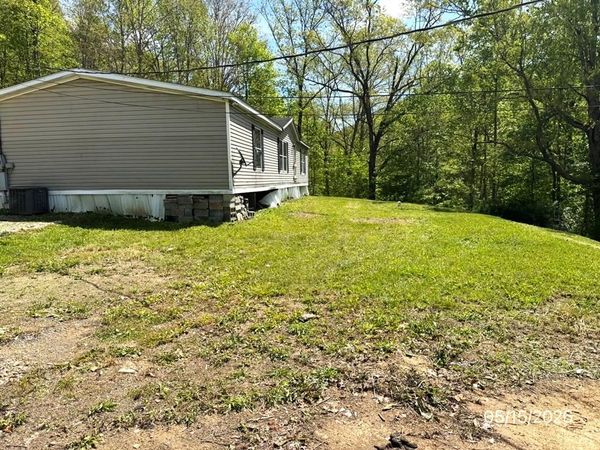 10633 Poplar Gap road, Ravencliff, WV 25913