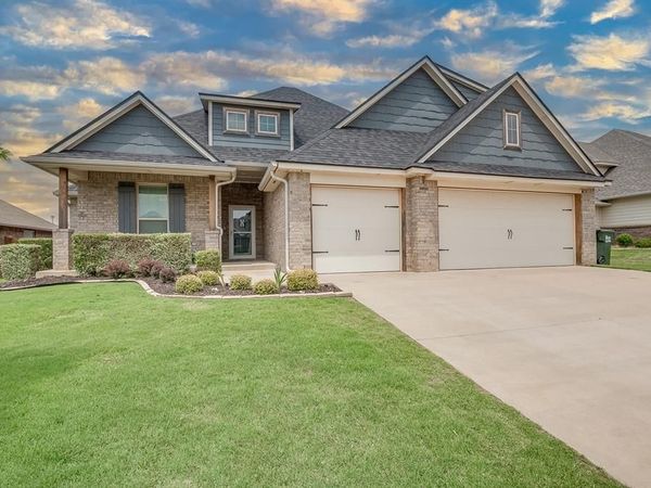 1909 Wye Street, Yukon, OK 73099