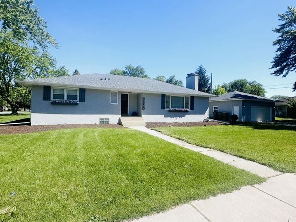 276 W 68th Place, Merrillville, IN 46410