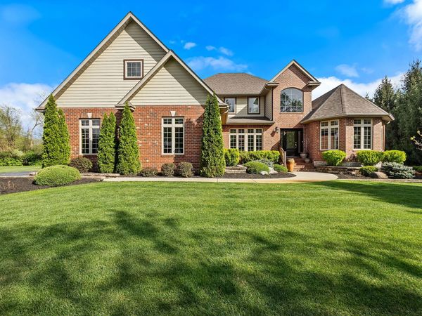 11563 Lilac Street, DeMotte, IN 46310