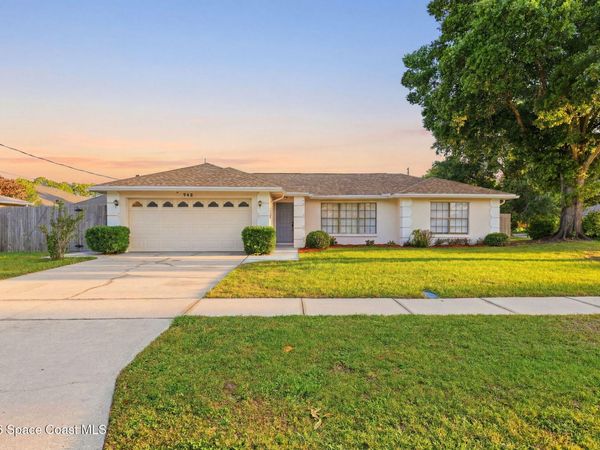 942 Pineland Drive , Rockledge, FL 32955