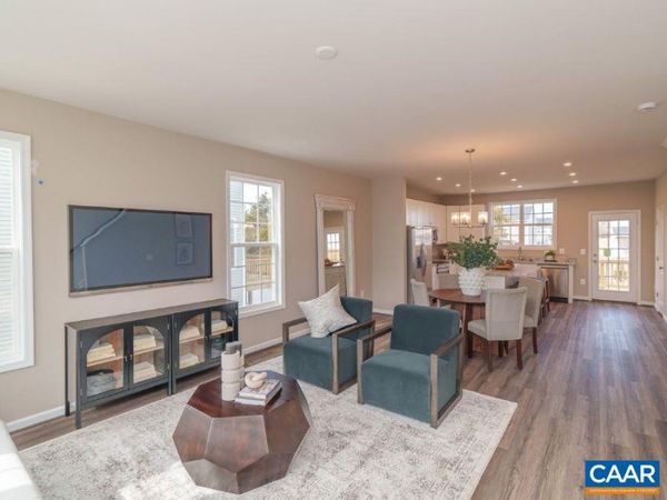 249 CHESHIRE LN, Waynesboro, VA 22980