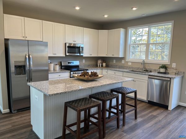 241 CHESHIRE LN , Waynesboro, VA 22980