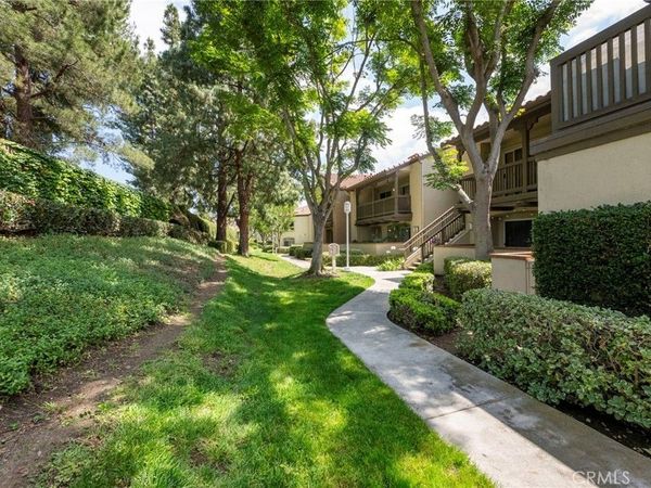 215 S Cross Creek, Unit L, Orange, CA 92869