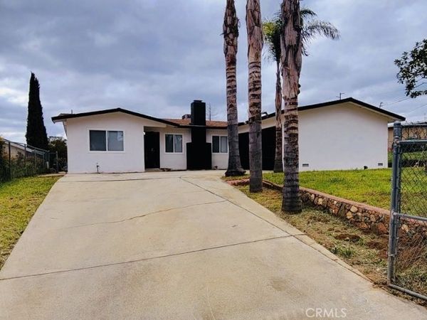 10045 Jonathan, Cherry Valley, CA 92223