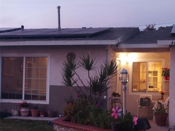 4605 W Flight Avenue, Santa Ana, CA 92704