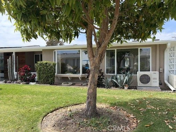 1551 Homewood Road, Unit 113-B, Seal Beach, CA 90740