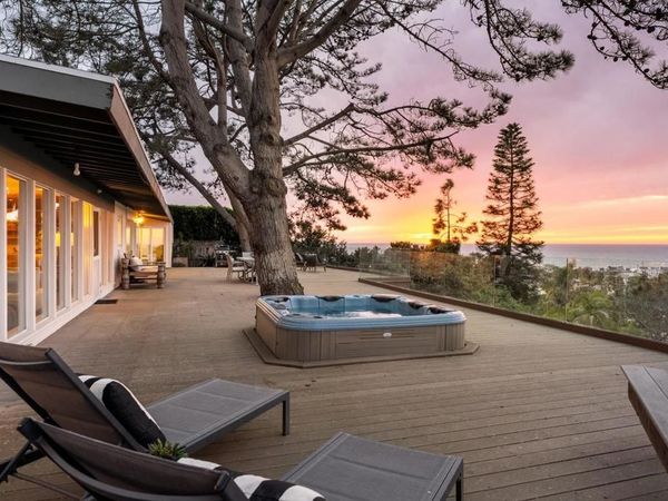 2165 Balboa Avenue, Del Mar, CA 92014