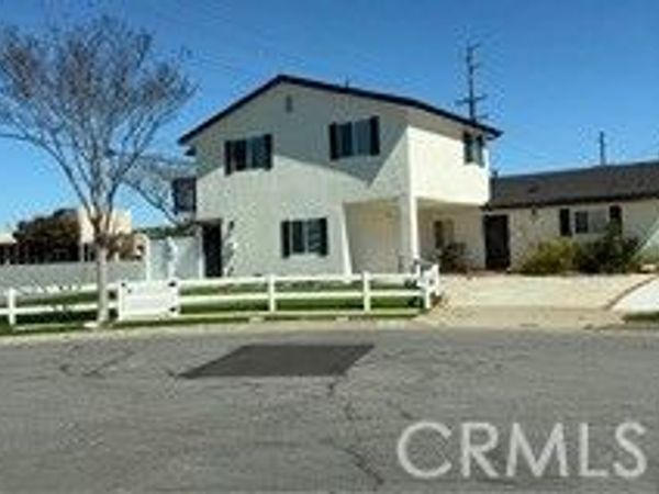 10002 St Stephen, Cypress, CA 90630