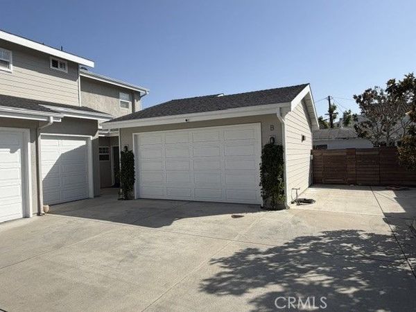 165 E Wilson, Unit B, Costa Mesa, CA 92627