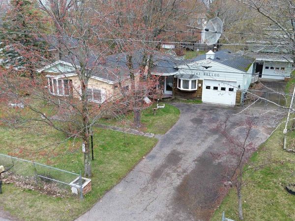 143 Kellogg Street, Chocolay Twp, MI 49855