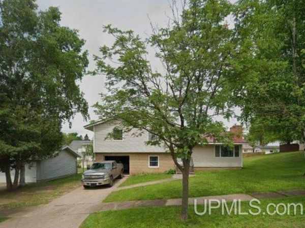 639 Jopling Street, Ishpeming, MI 49849