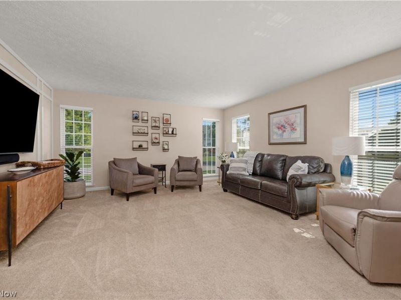 6901 Buck Horn Boulevard, Lorain, OH 44053 Photo 20