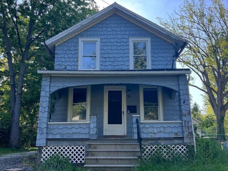 417 Courtland Street , Wellington, OH 44090 Photo 2