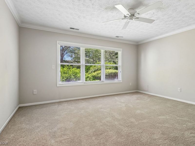 3567 Sparrow Pond Circle , Bath, OH 44333 Photo 12
