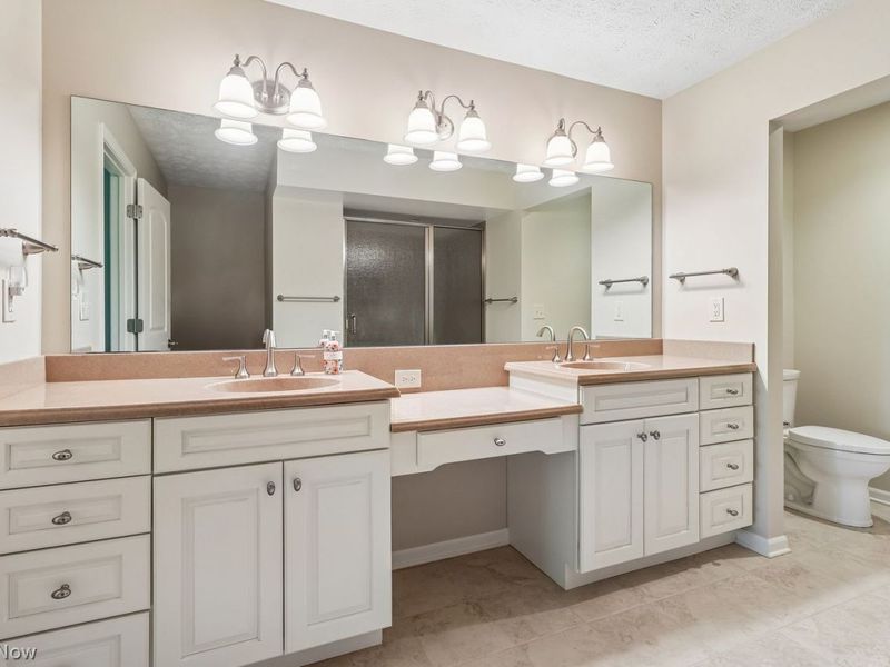 3567 Sparrow Pond Circle , Bath, OH 44333 Photo 15