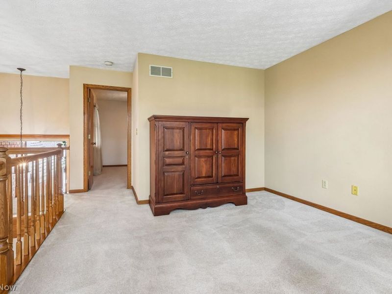 3567 Sparrow Pond Circle , Bath, OH 44333 Photo 18