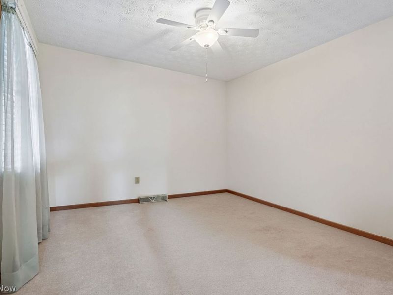 3567 Sparrow Pond Circle , Bath, OH 44333 Photo 19