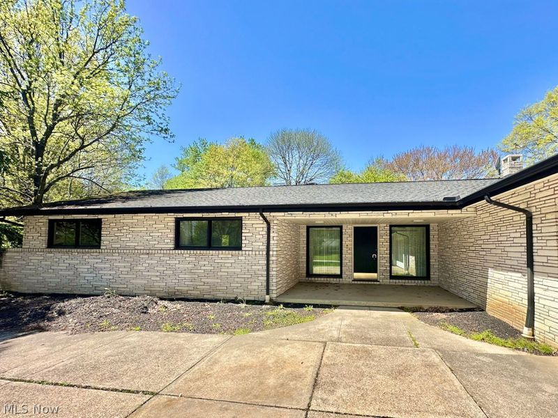 6580 Timberlane Drive , Independence, OH 44131 Photo 2