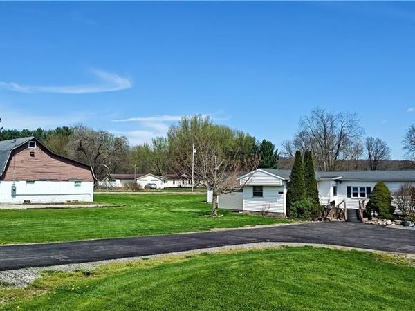 5122 Orangeville Kinsman Road , Burghill, OH 44404