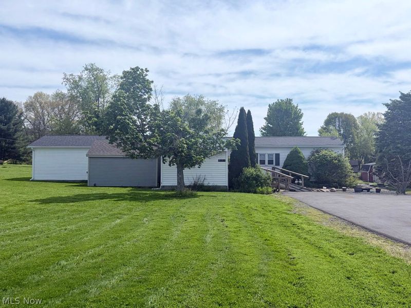 5122 Orangeville Kinsman Road , Burghill, OH 44404 Photo 26
