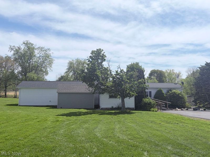 5122 Orangeville Kinsman Road , Burghill, OH 44404 Photo 39