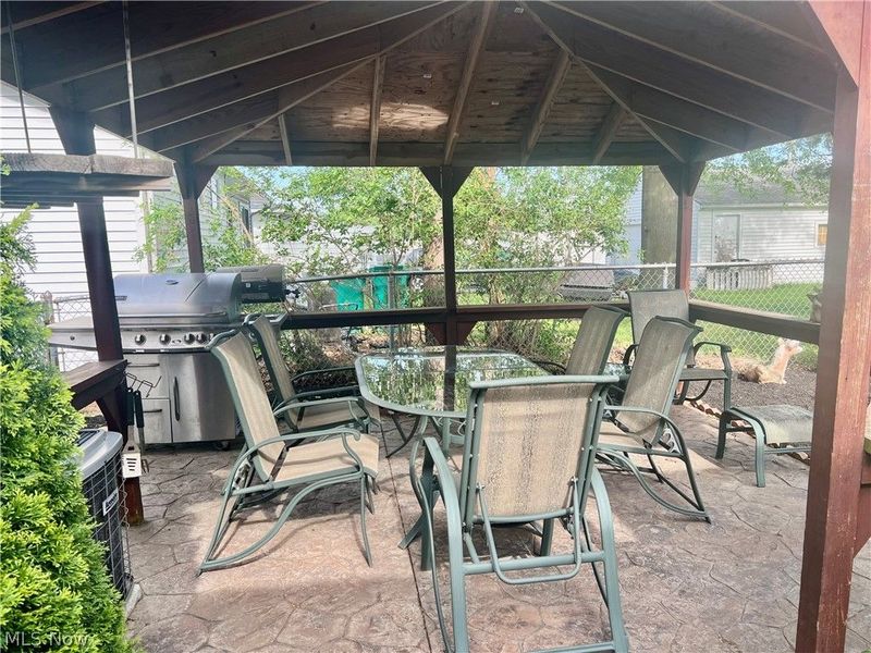 36 E Dartmoor Avenue , Seven Hills, OH 44131 Photo 33
