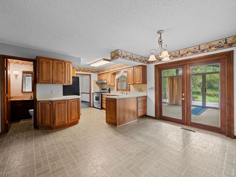 2407 Inas Drive , Copley, OH 44321 Photo 21