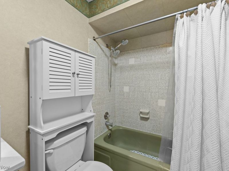 2407 Inas Drive , Copley, OH 44321 Photo 38