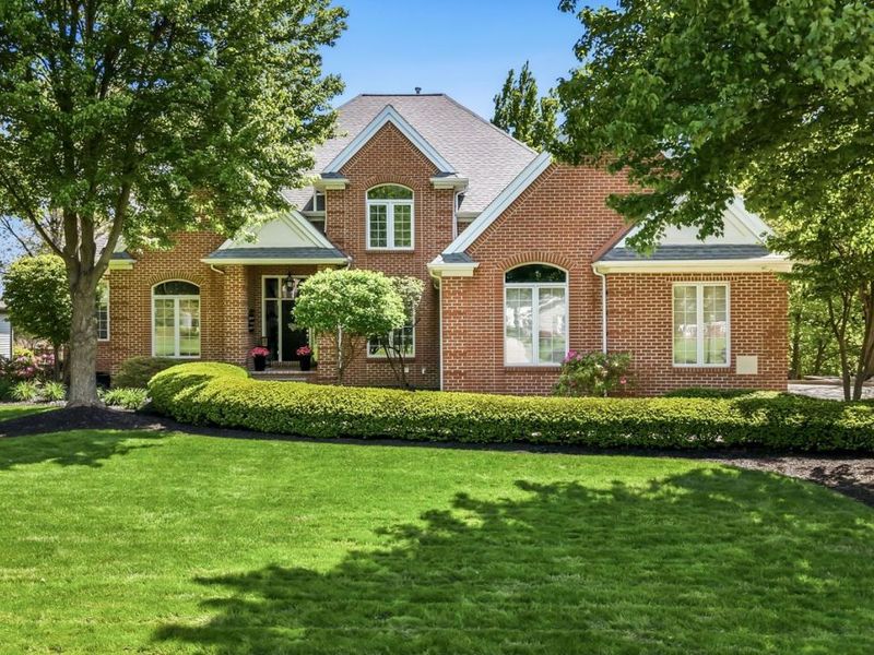 185 Queens Lane , Canfield, OH 44406 Photo 2