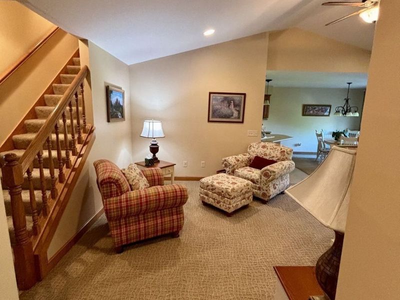225 Pinehurst Drive , Dover, OH 44622 Photo 15