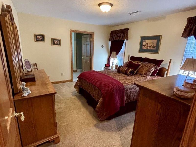 225 Pinehurst Drive , Dover, OH 44622 Photo 6