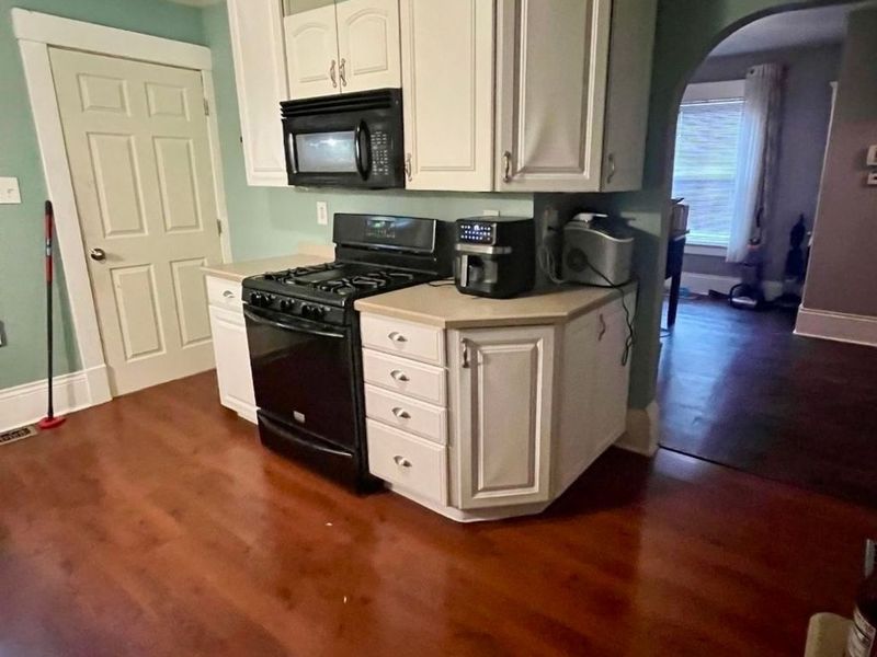 316 Thorne Avenue NE, Massillon, OH 44646 Photo 4