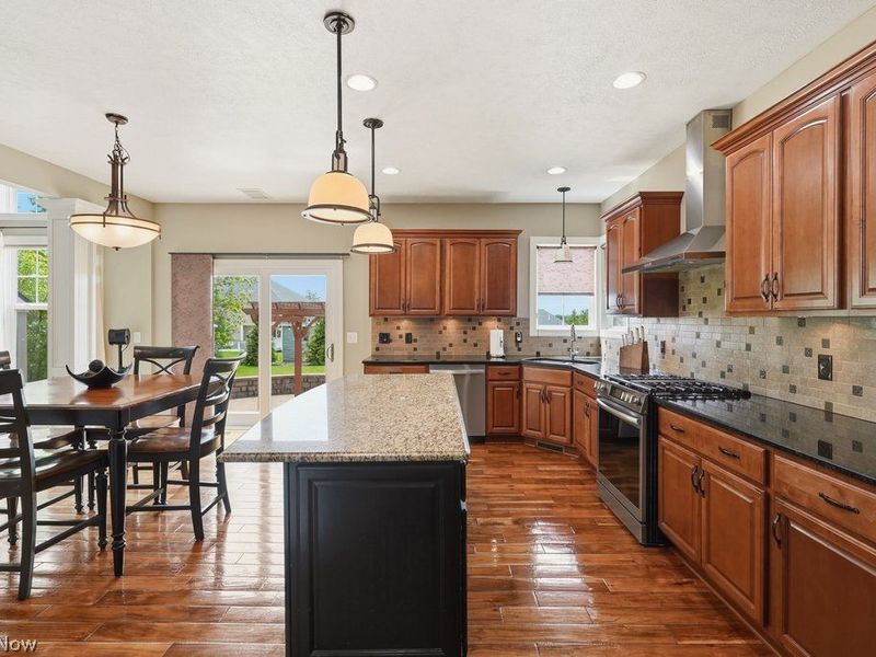 8090 Prairie Crossing , Macedonia, OH 44056 Photo 20