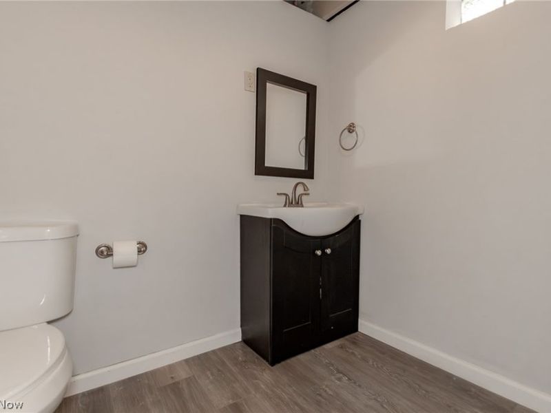360 E 248th Street , Euclid, OH 44123 Photo 15