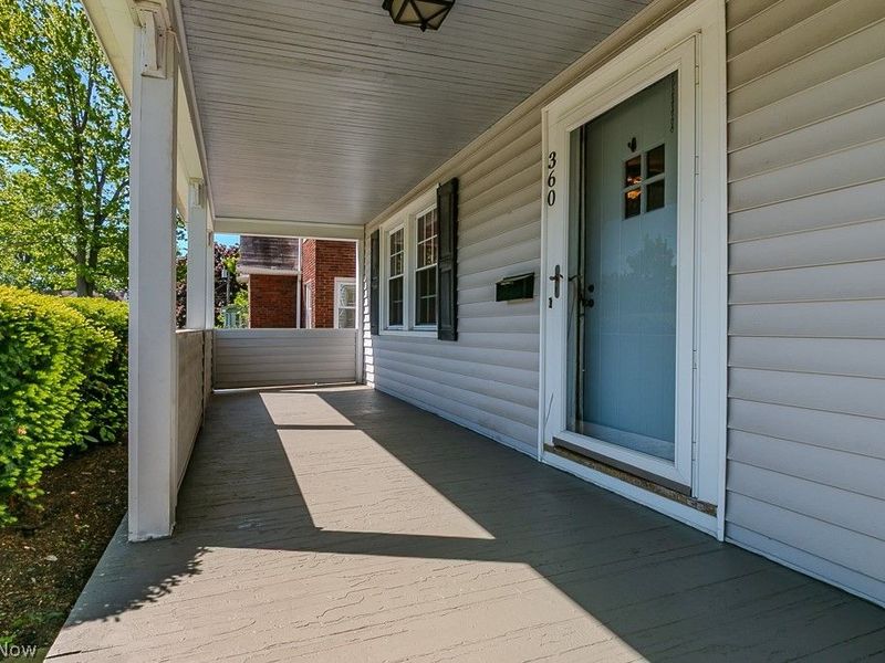 360 E 248th Street , Euclid, OH 44123 Photo 2