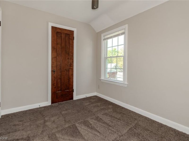 360 E 248th Street , Euclid, OH 44123 Photo 20