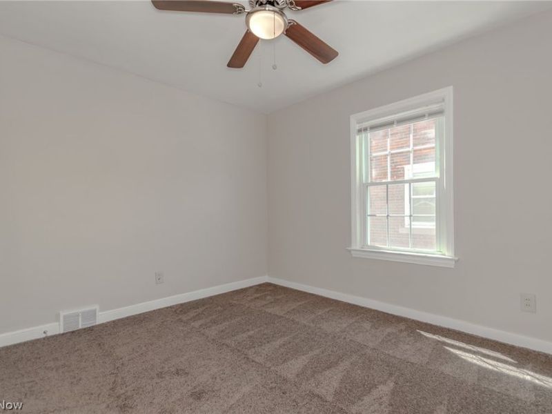 360 E 248th Street , Euclid, OH 44123 Photo 24