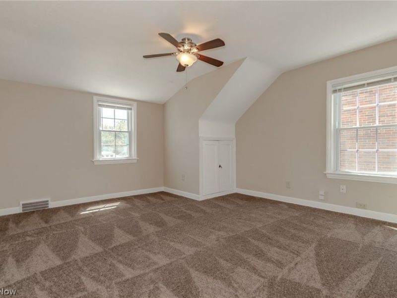 360 E 248th Street , Euclid, OH 44123 Photo 26