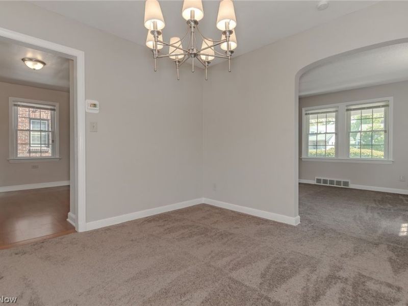 360 E 248th Street , Euclid, OH 44123 Photo 9