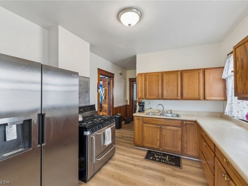 3713 Library Avenue , Cleveland, OH 44109 Photo 7