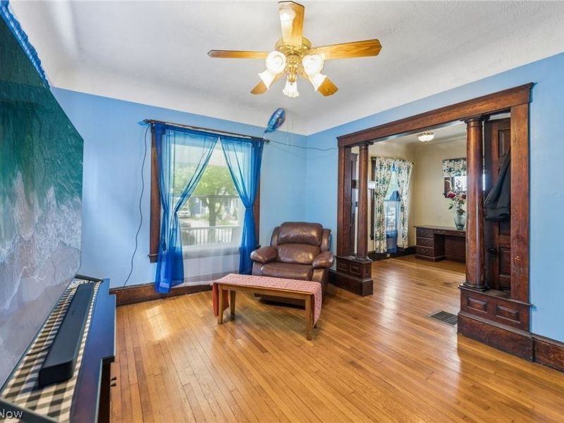 3713 Library Avenue , Cleveland, OH 44109 Photo 9