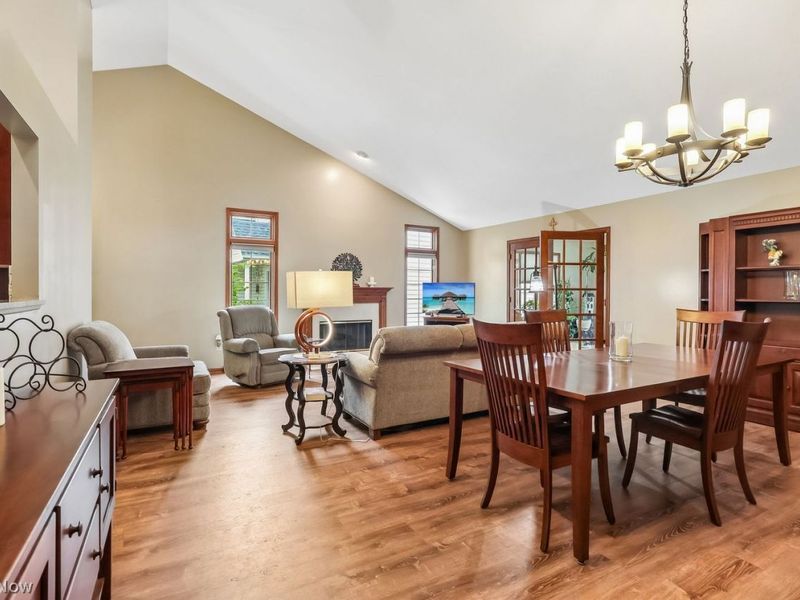 12579 Woodberry Lane, Strongsville, OH 44149 Photo 7