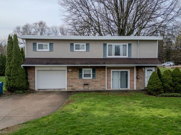 1970 Tisdale Drive, Green, OH 44312