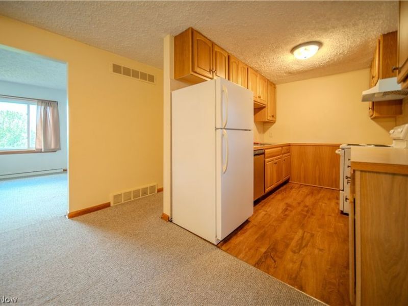 1970 Tisdale Drive, Green, OH 44312 Photo 11
