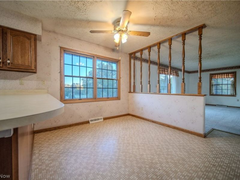 3192 Dewalt Drive, Green, OH 44312 Photo 10