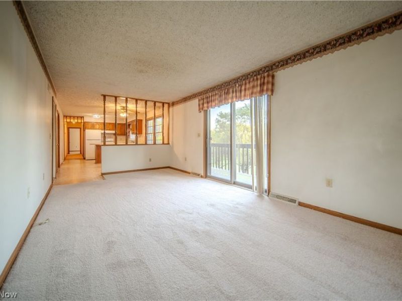 3192 Dewalt Drive, Green, OH 44312 Photo 17